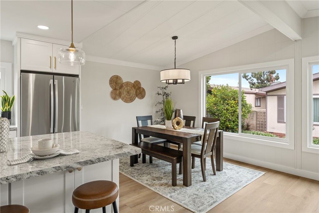 1342 Silver Lake Place 85