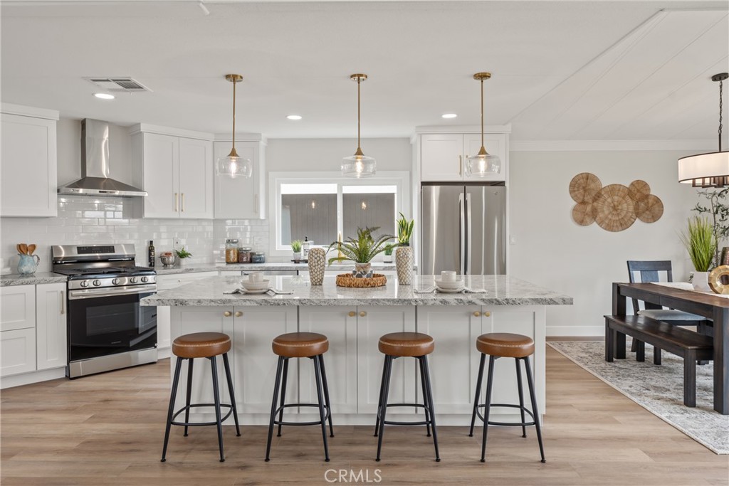 1342 Silver Lake Place 85