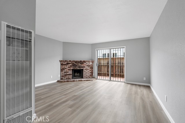 10401 Shaw