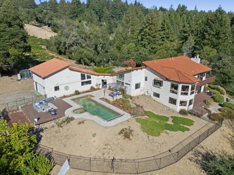 Photo of 600 Ridge Top Road, Los Gatos, CA 95033 (MLS # ML82060472)