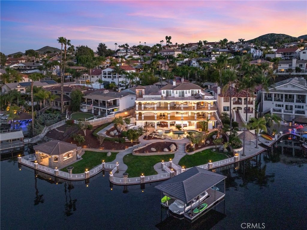 Photo of 22250 Village Way Dr, Canyon Lake, CA 92587 (MLS # SW26041212)