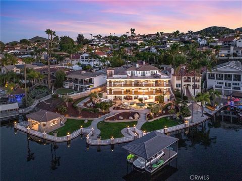 Photo of 22250 Village Way Dr, Canyon Lake, CA 92587 (MLS # SW26041212)