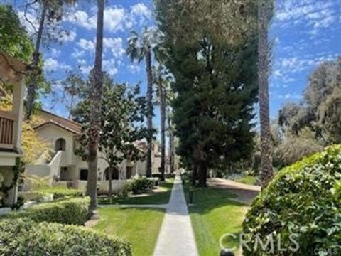 Photo of 24392 Acaso #8, Laguna Hills, CA 92656 (MLS # PW25220429)