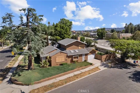 19448 Kittridge Street, Reseda, CA 91335 - MLS#: SR25203411