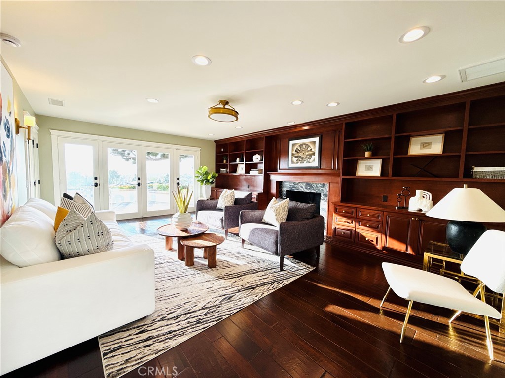 Eastbluff - Macco (EBMO) - Residential Lease