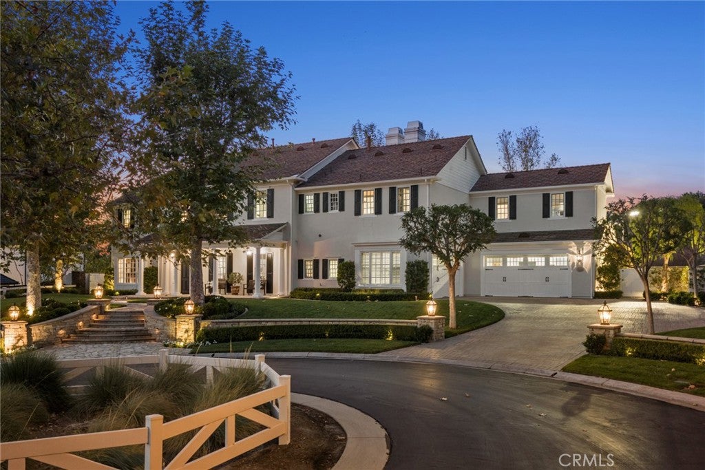 Photo of 11 Ladbrook GRV, Coto de Caza, CA 92679 (MLS # OC26206145)
