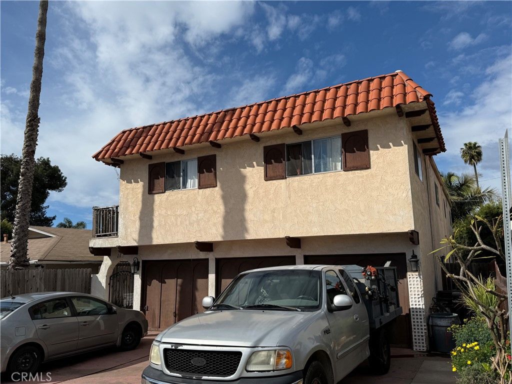 Photo of 113 E Canada #C, San Clemente, CA 92672 (MLS # OC26093985)