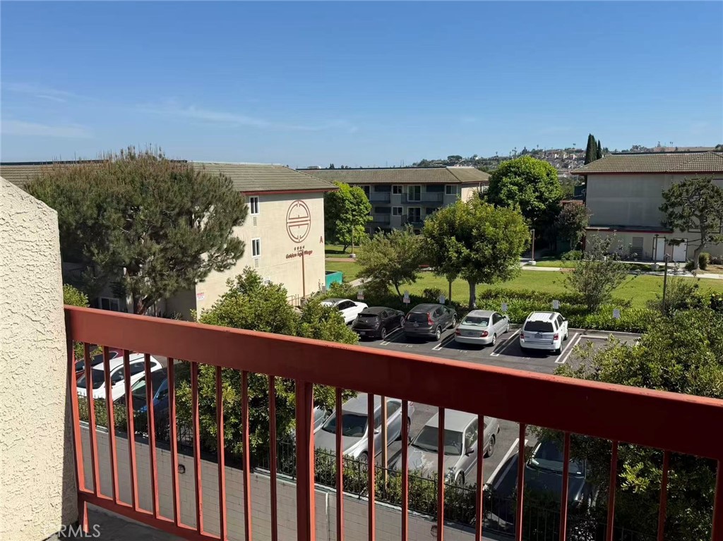 330 N Rural Drive 302