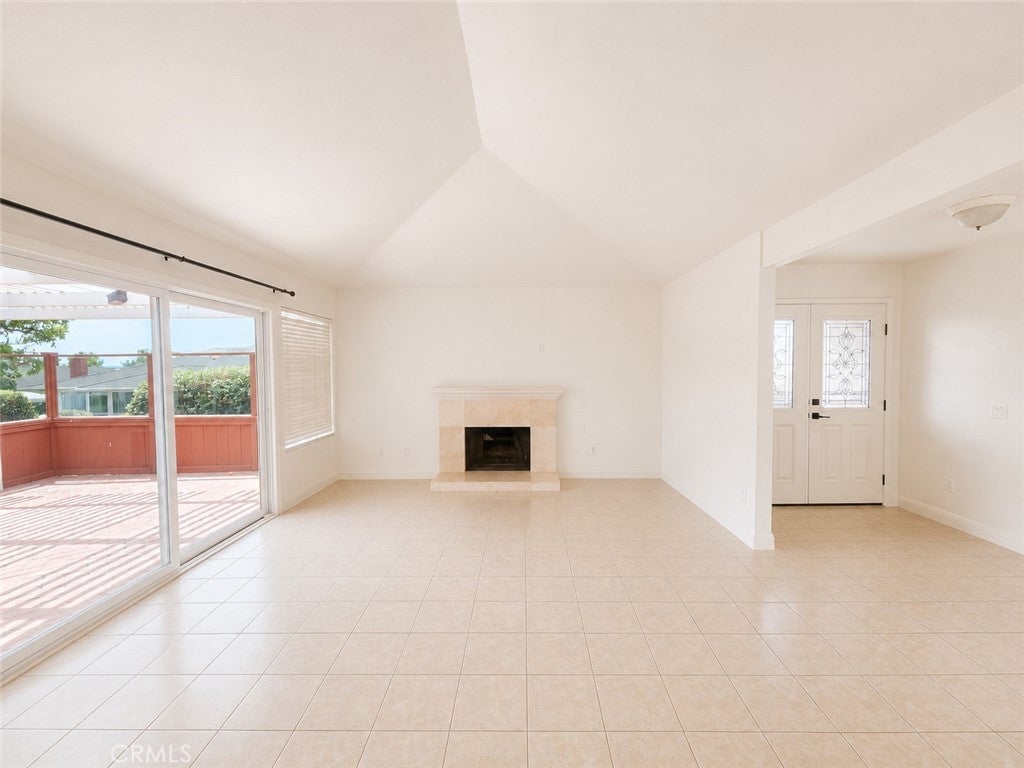 3336 Paseo Halcon