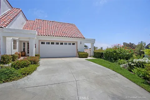 MLS: OC26104645