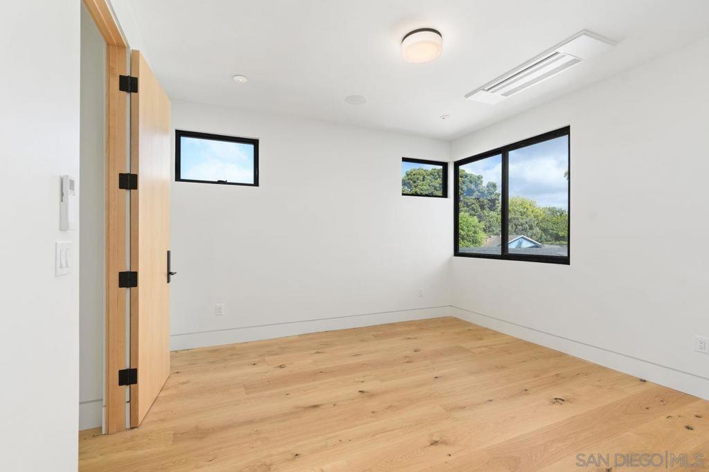 La Jolla - Residential Lease