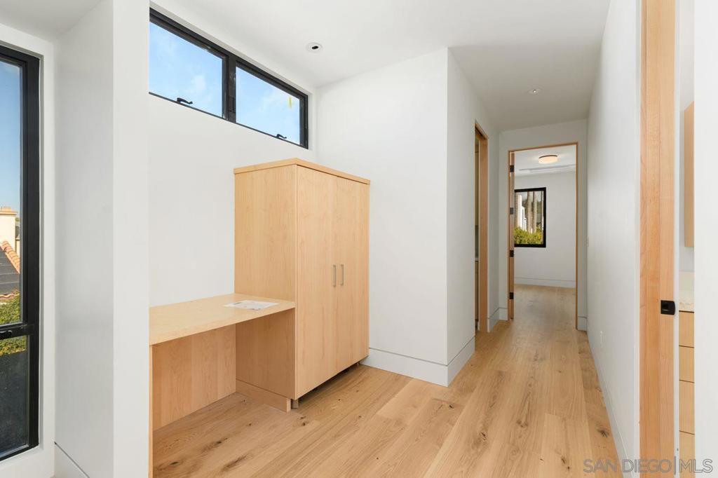 La Jolla - Residential Lease