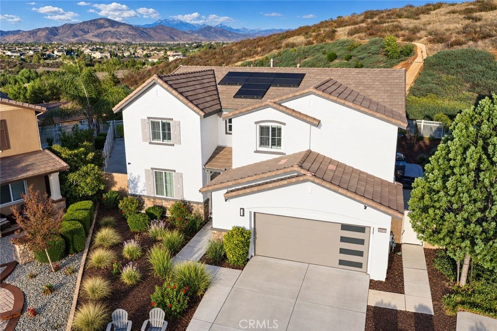 31245 Ivy Hill Court