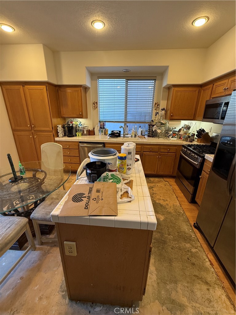 19327 Ackerman Avenue