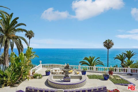 Photo of 19419 Pacific Coast Highway, Malibu, CA 90265 (MLS # 26862185)