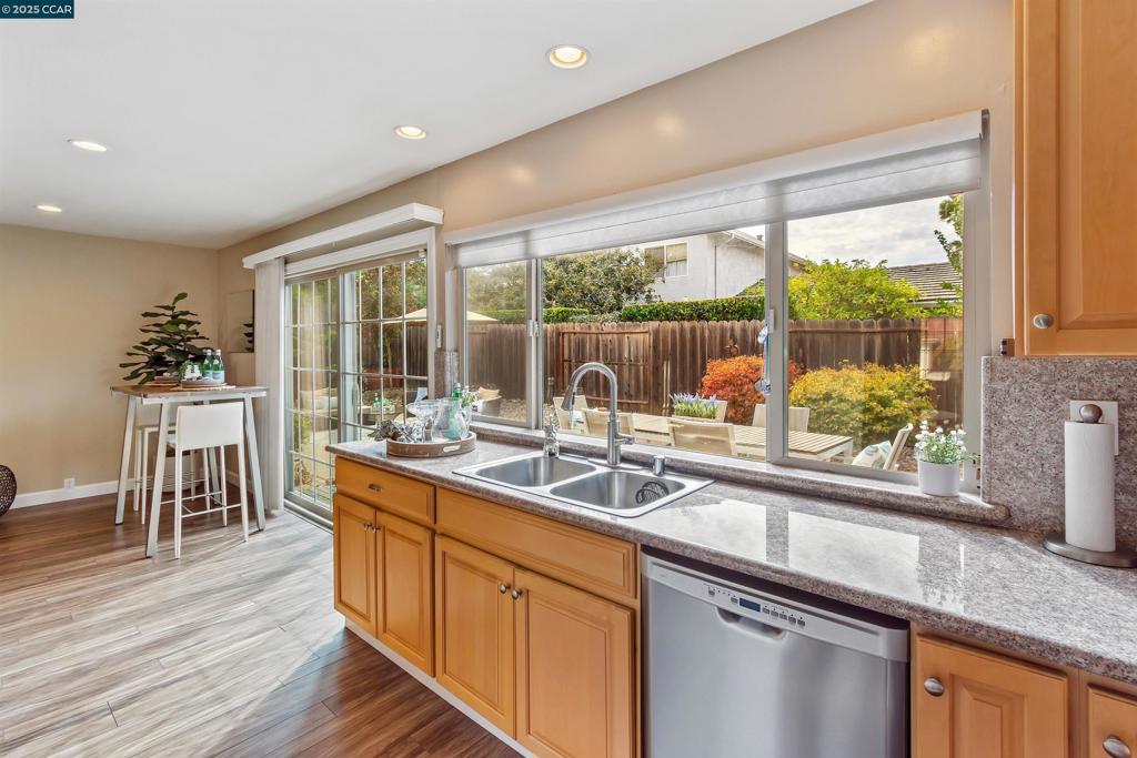 THE CROSSINGS - Residential