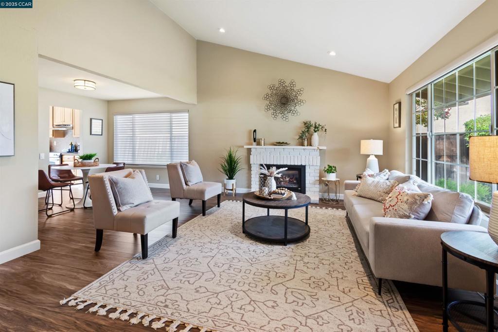 THE CROSSINGS - Residential
