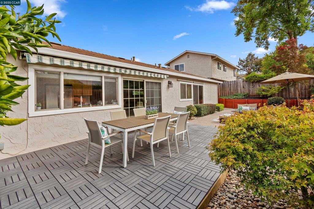 THE CROSSINGS - Residential