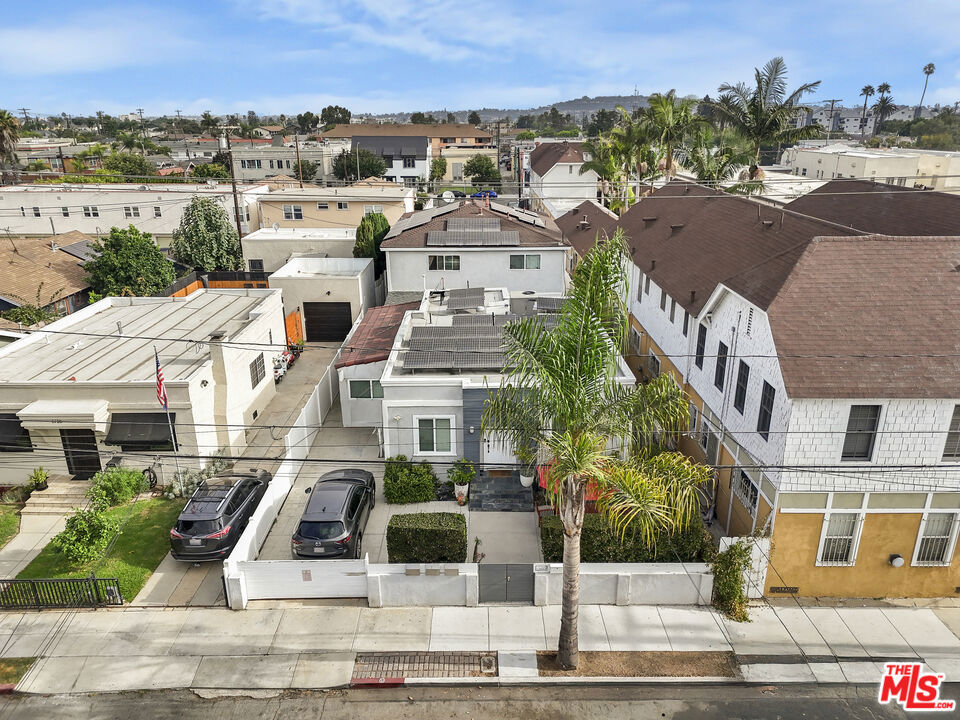 1719 E Florida Street