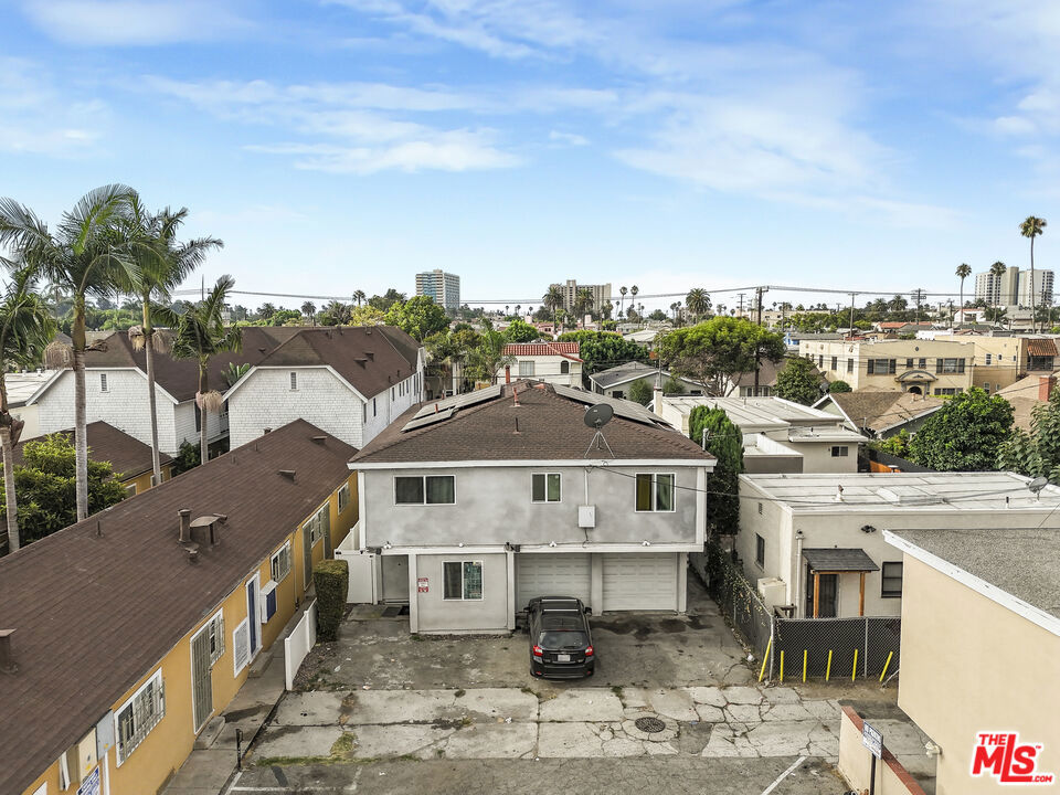 1719 E Florida Street