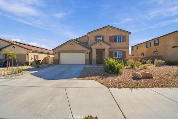 13003 WOODHILL ST, VICTORVILLE, CA 92392 - Image c51114cef2edbee677cb04e327a9cd8f/2935047806