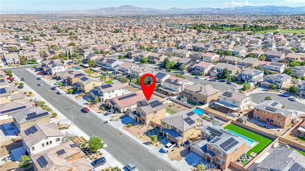 13003 WOODHILL ST, VICTORVILLE, CA 92392 - Image c51114cef2edbee677cb04e327a9cd8f/325597652