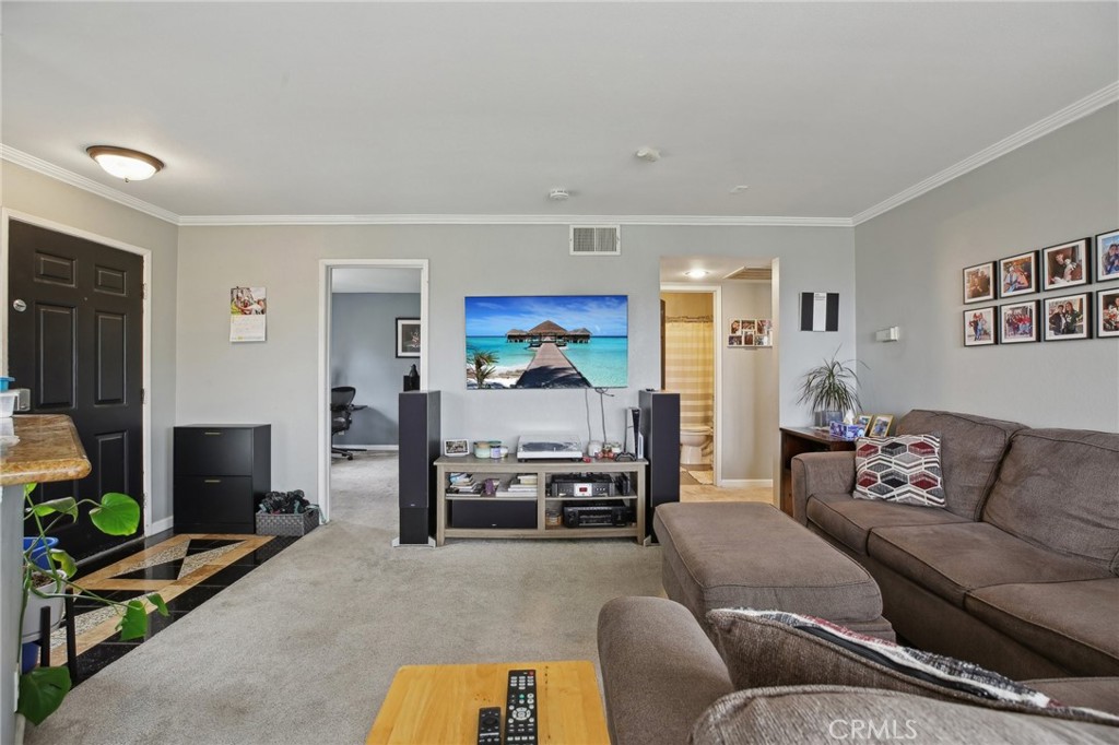 3408 Hathaway Avenue 301