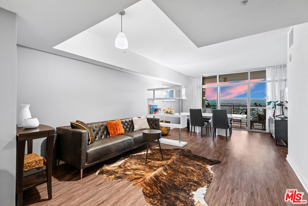 Photo of 13700 Marina Pointe Drive #1520, Marina Del Rey, CA 90292 (MLS # 25622211)