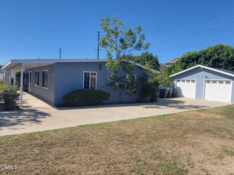 Tiny photo for 41 Fremont Avenue, Moorpark, CA 93021 (MLS # V1-38691)