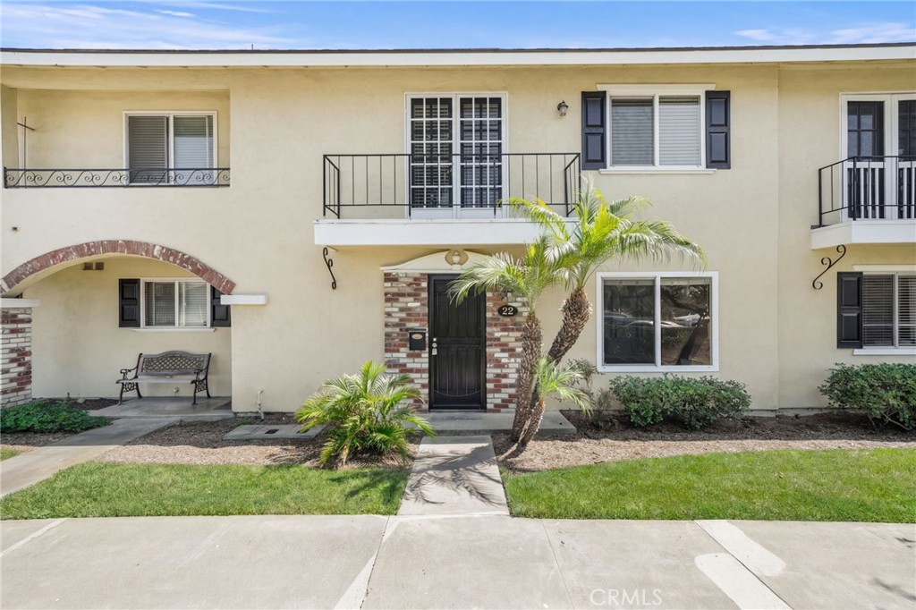 3342 Bradbury 22