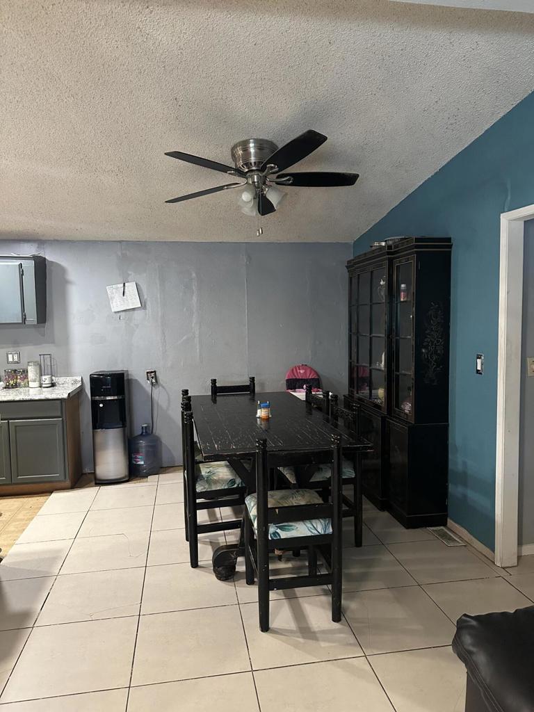 Vista Del Mar - Residential