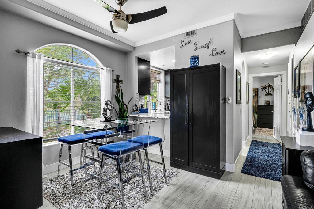 3587 Cameo Drive 18