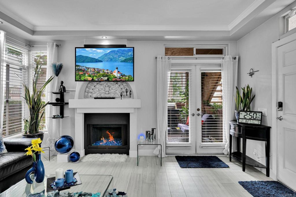 3587 Cameo Drive 18