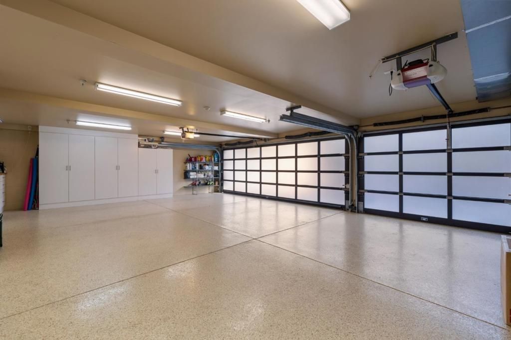 listing image 130728450840036608508