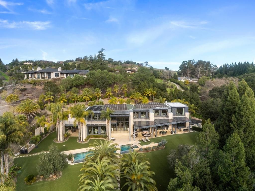 listing image 130722949759228745242