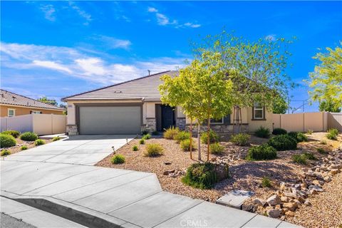 Photo of 44745 Aspen St St, Lancaster, CA 93535 (MLS # SR26075713)