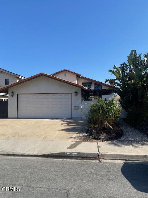 2800 Bayshore Avenue