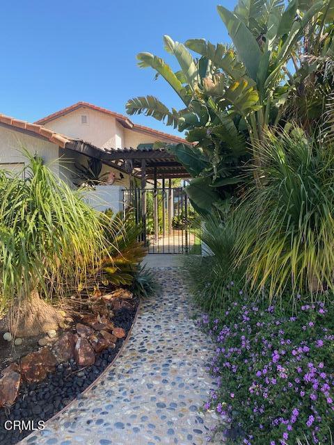 2800 Bayshore Avenue