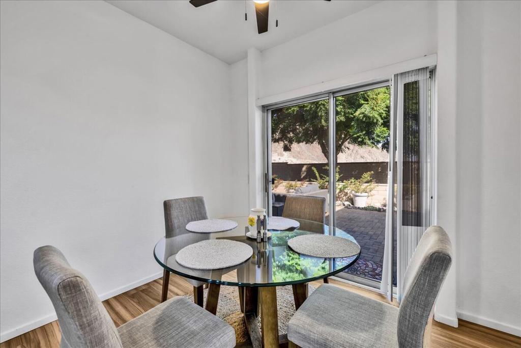 Laguna De La Paz - Residential Lease