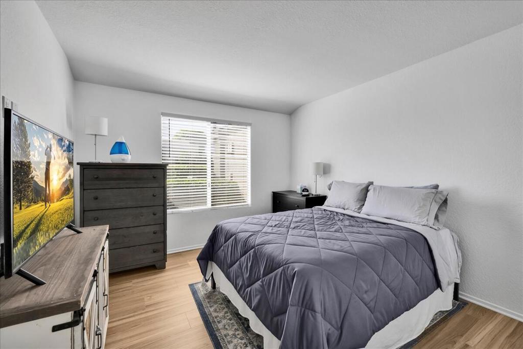 Laguna De La Paz - Residential Lease