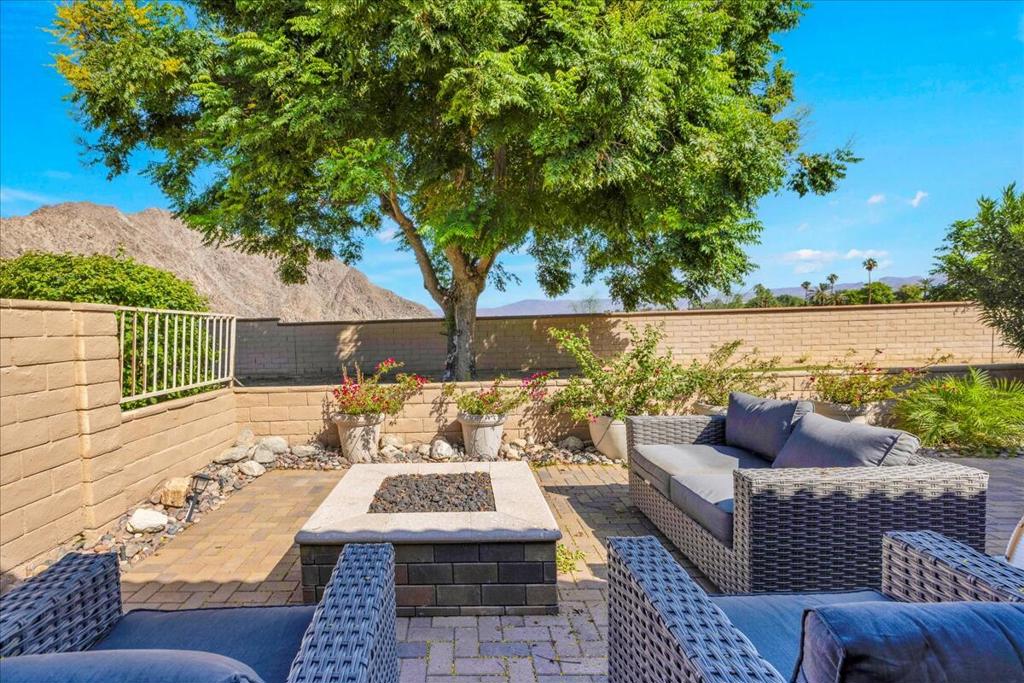 Laguna De La Paz - Residential Lease