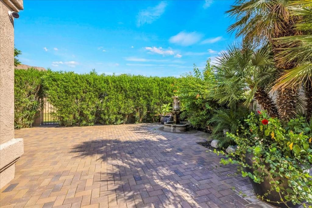 Laguna De La Paz - Residential Lease