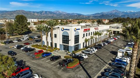 Photo of 1801 Orange Tree Lane, Redlands, CA 92374 (MLS # IG26023317)