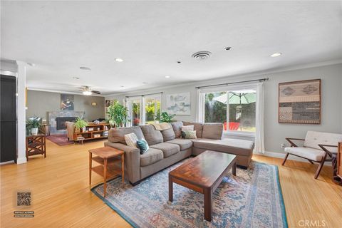 Photo of 1409 Longway Lane, Bakersfield, CA 93309 (MLS # SR26082464)