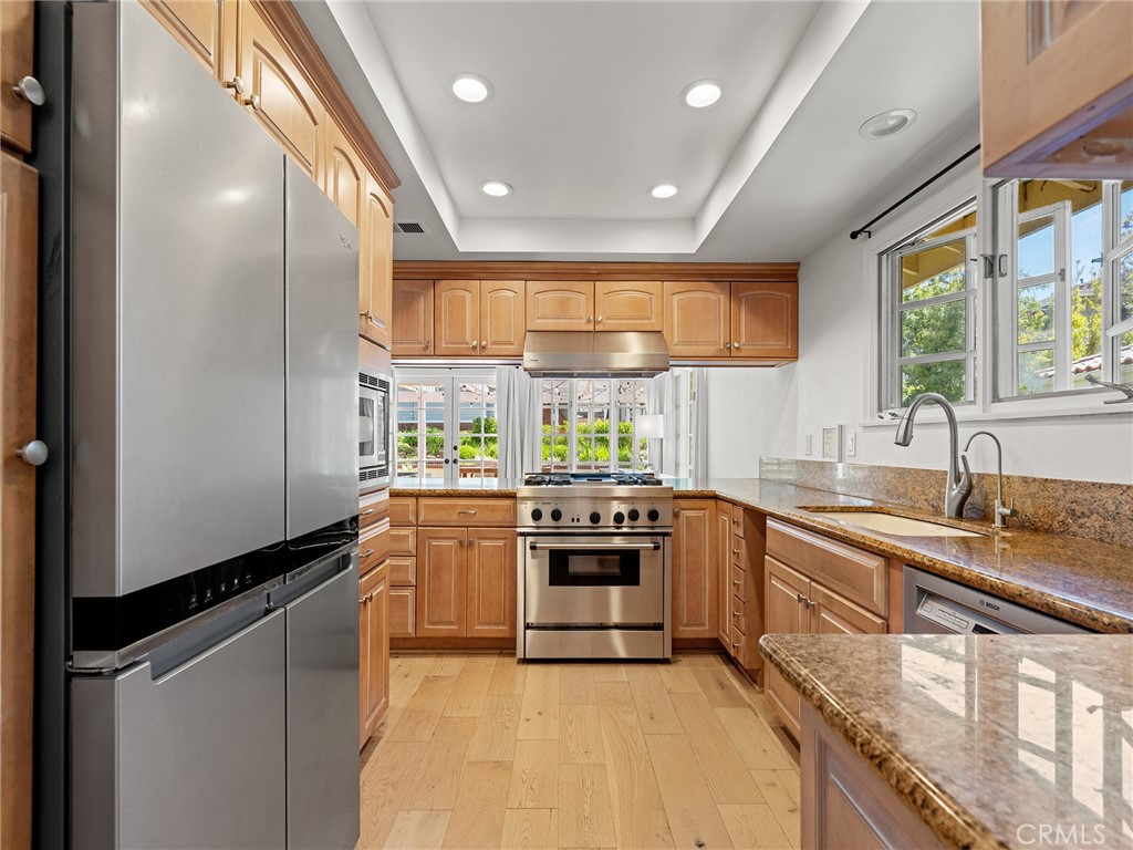 Manhattan Beach, California, 90266, United States, 3 Bedrooms Bedrooms, ,3 BathroomsBathrooms,Residential,Active,2041475