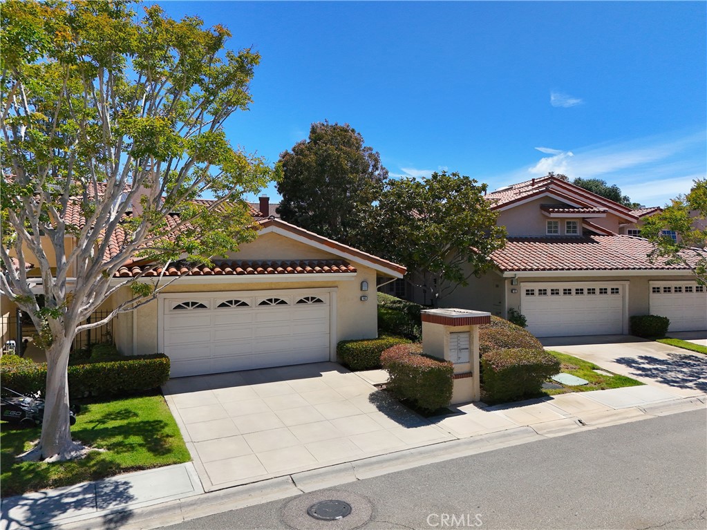Manhattan Beach, California, 90266, United States, 3 Bedrooms Bedrooms, ,3 BathroomsBathrooms,Residential,Active,2041475