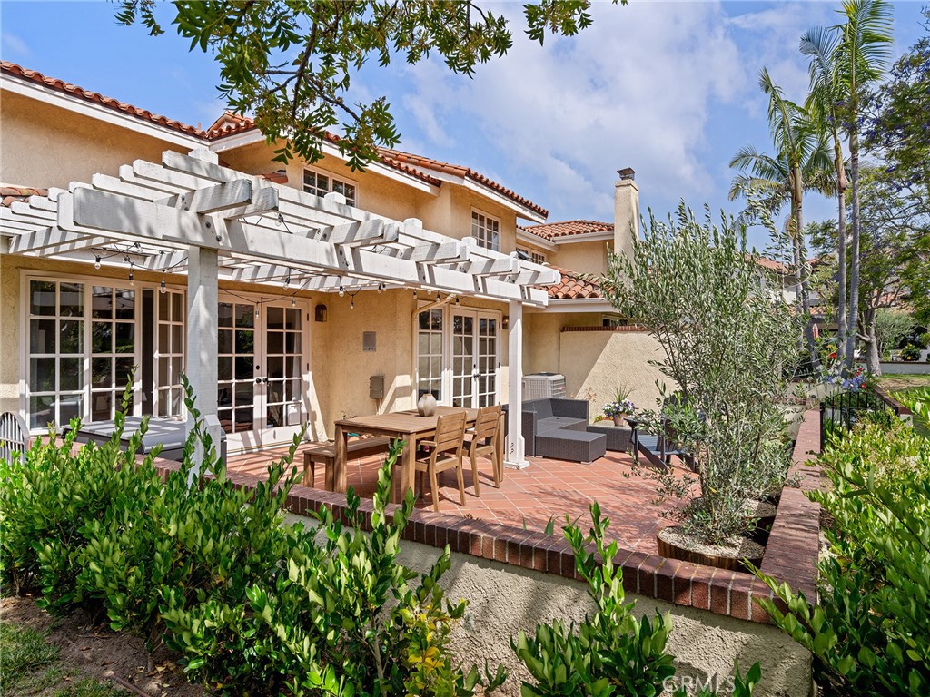 Manhattan Beach, California, 90266, United States, 3 Bedrooms Bedrooms, ,3 BathroomsBathrooms,Residential,Active,2041475