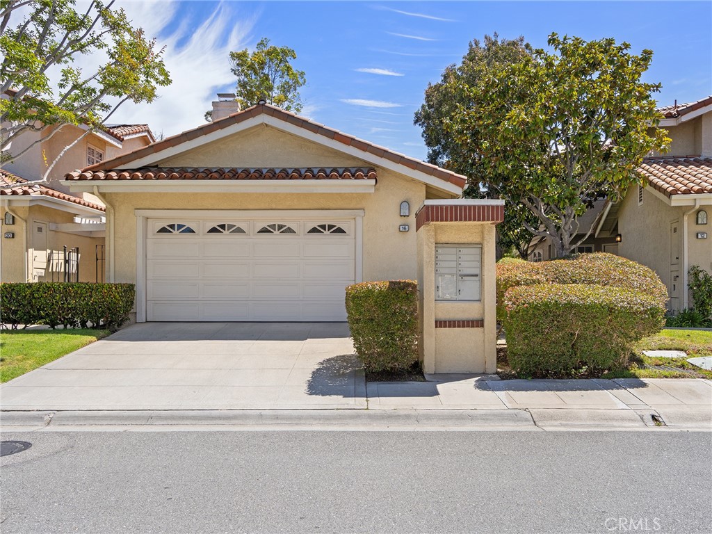 Manhattan Beach, California, 90266, United States, 3 Bedrooms Bedrooms, ,3 BathroomsBathrooms,Residential,Active,2041475