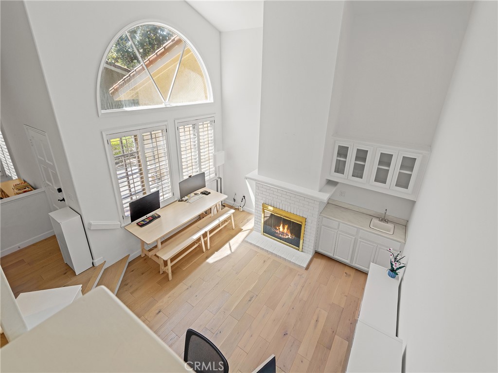 Manhattan Beach, California, 90266, United States, 3 Bedrooms Bedrooms, ,3 BathroomsBathrooms,Residential,Active,2041475
