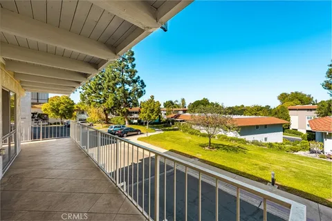 2286 Via Puerta Unit A, Laguna Woods, CA 92637 - MLS#: PW25251631